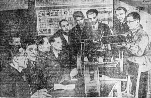 1941_11_25_259_3_Фото слушателей военного кружка при горкоме ВКП(б).png
