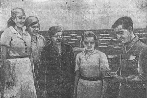 1943_07_06_139_1_Фото полевой бригады Е. С. Антонюка_фото.png