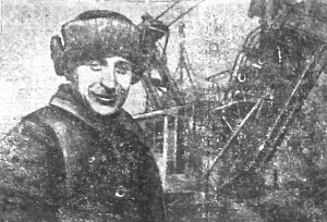 1942_03_17_64_4_Фото машиниста экскаватора Батищева.png